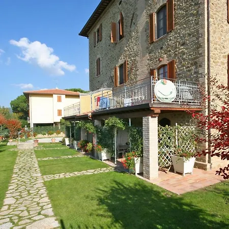 Sleeps 4 Air Con Apartment *